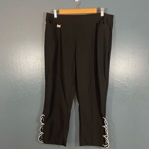 Lulu-B Women’s Black Pull On Cut Out Ankle Pants Size 16